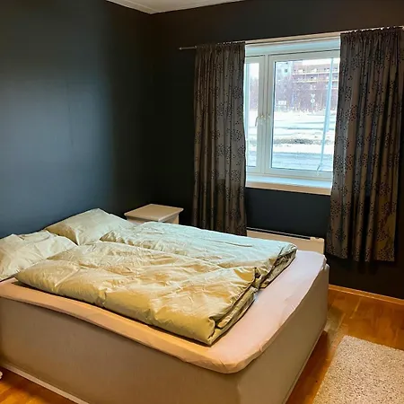 Sentrum, Granshagen * אלטה